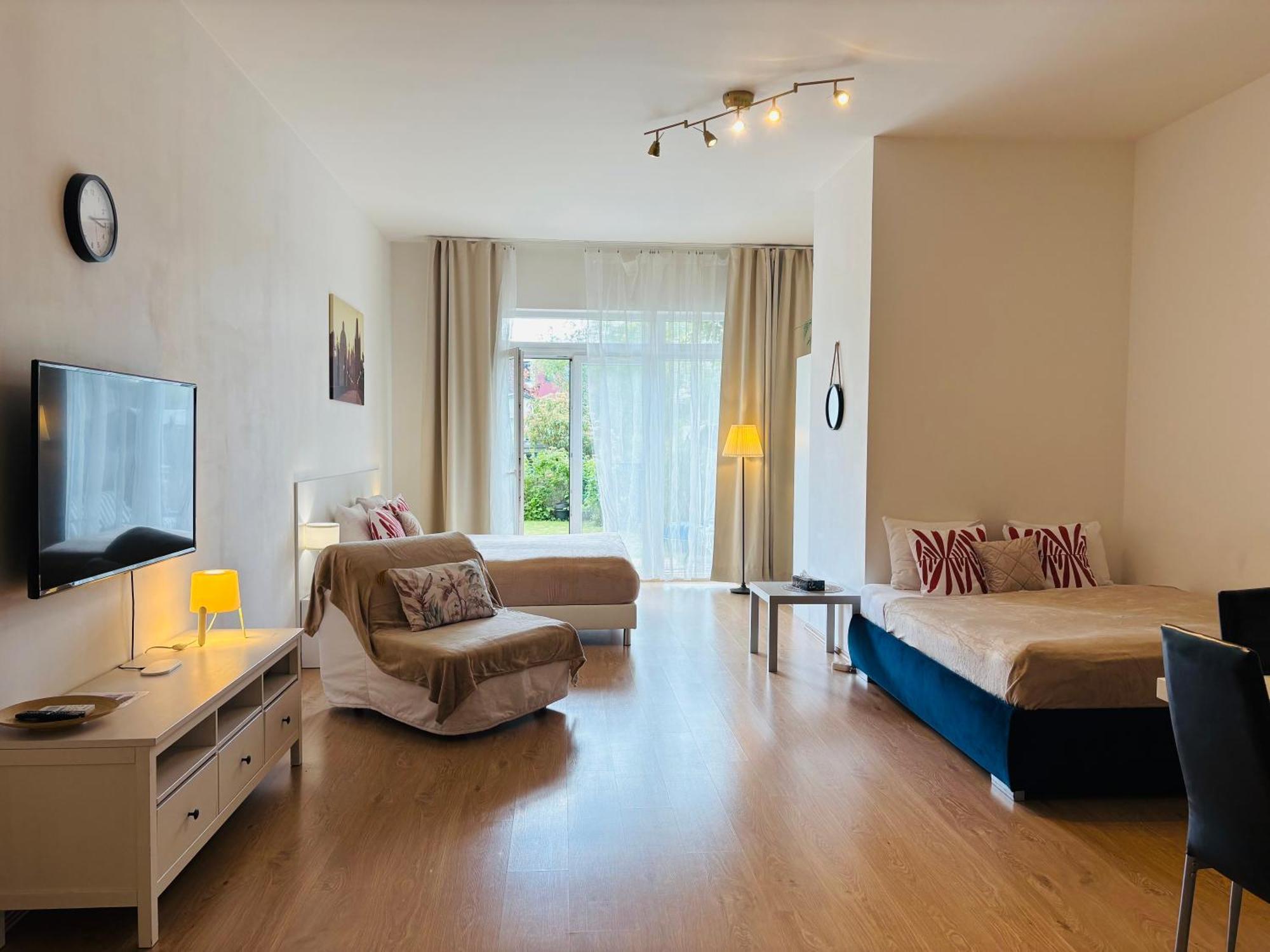 Maria Apartments - Free Parking Praag Buitenkant foto